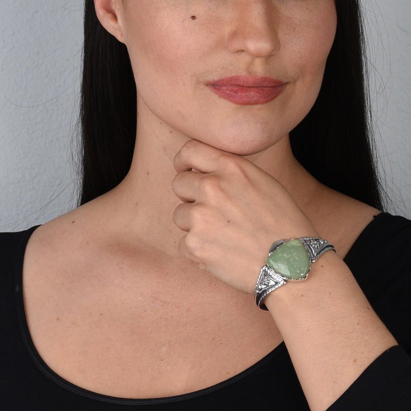 Sterling Silver Green Turquoise Arrowhead Cuff Bracelet Sizes Small to Large