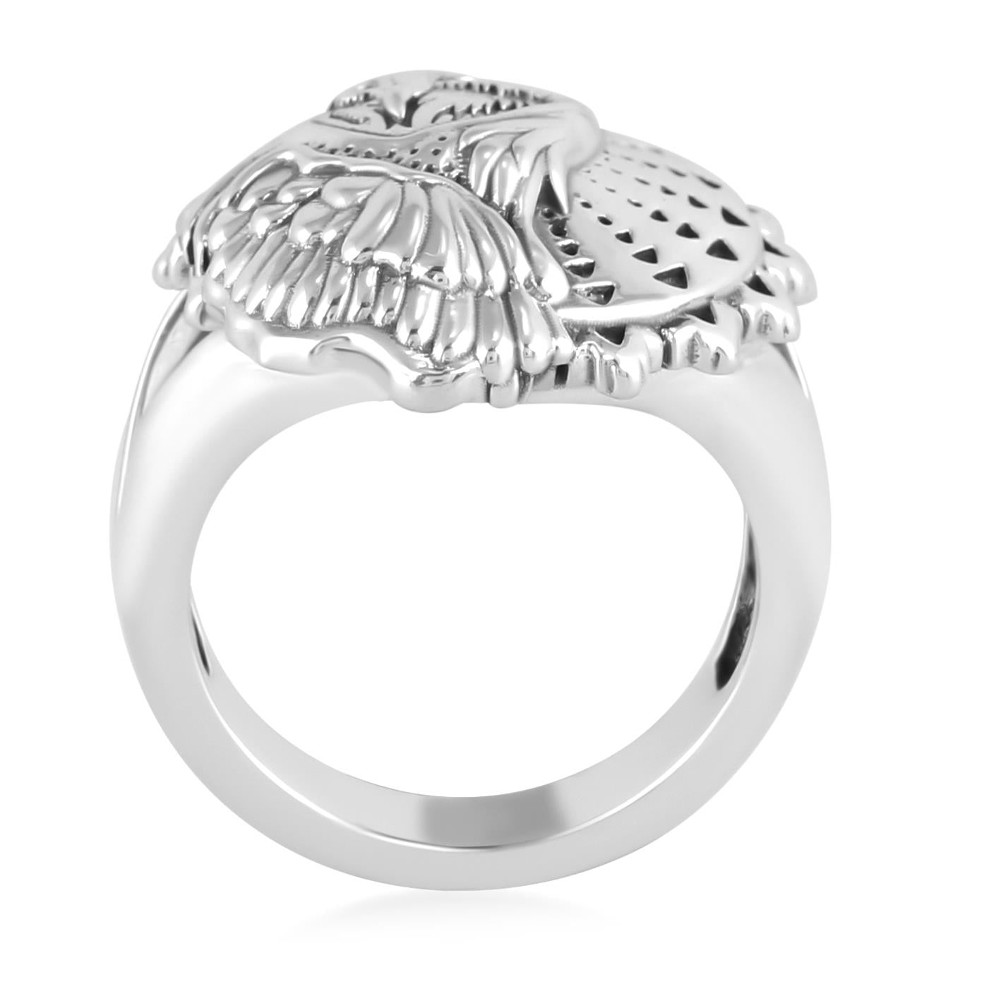 EXCLUSIVELY OURS! Sterling Silver Shell Design Ring