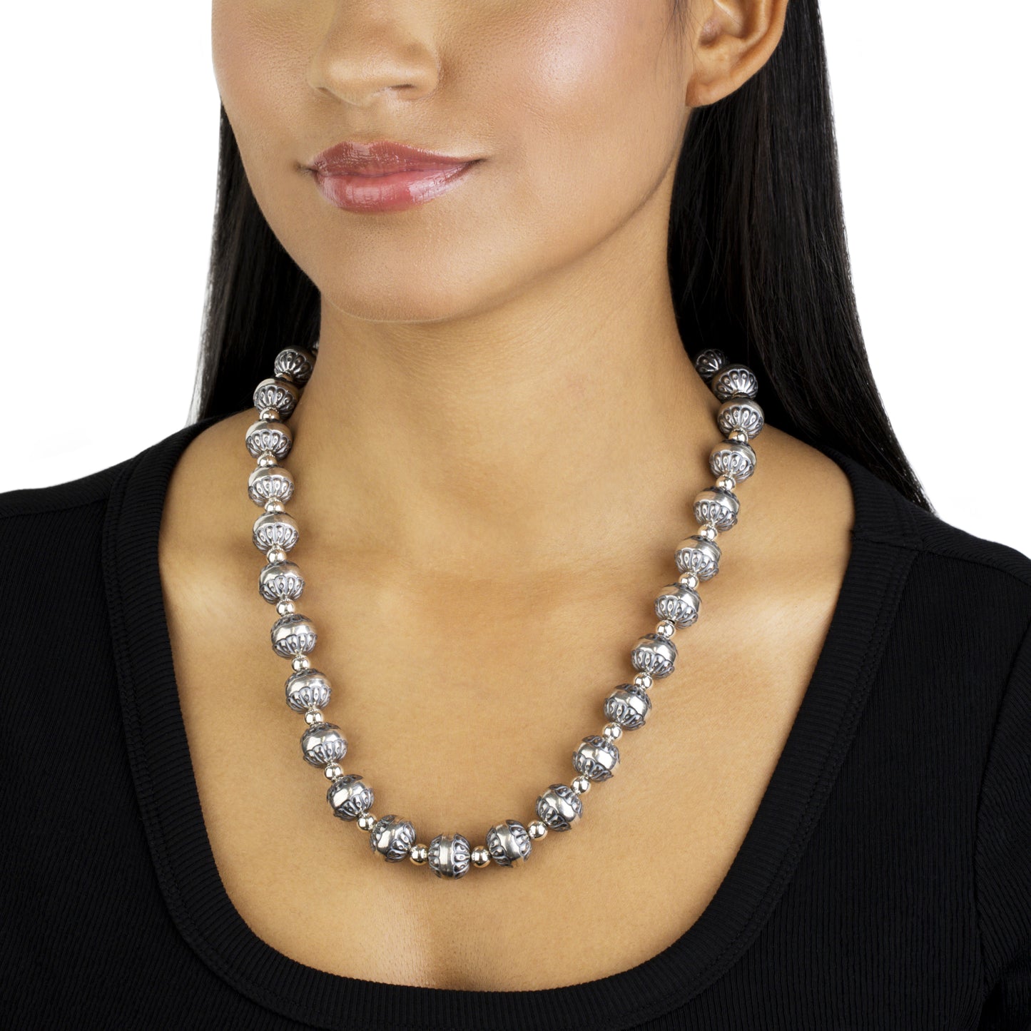 Sterling Silver Native Pearl Bead Necklace, 21 to 24 Inches