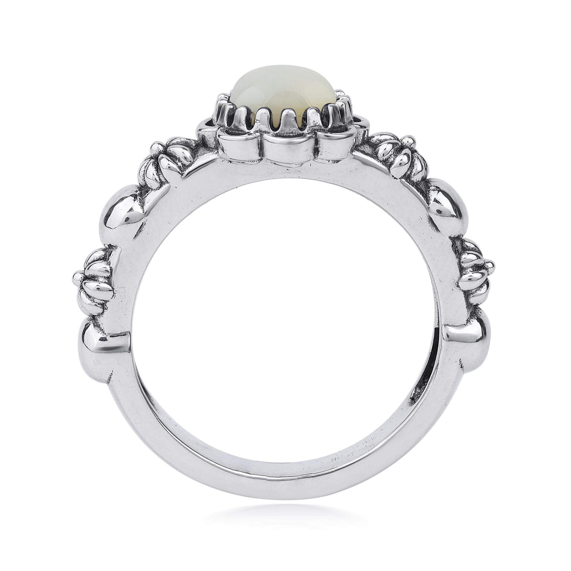  Sterling Silver White Mother of Pearl Single Row Concha Flower Ring