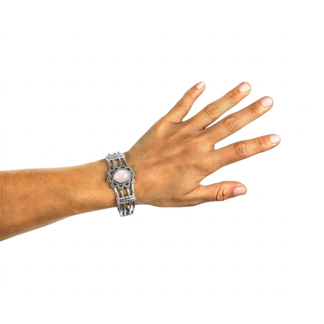  Sterling Silver White Mother of Pearl Oval Scallop Open Cuff Bracelet