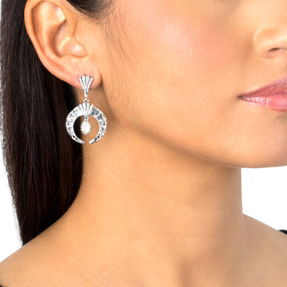 Sterling Silver White Mother of Pearl Fritz Casuse Oval Gemstone Naja Earrings