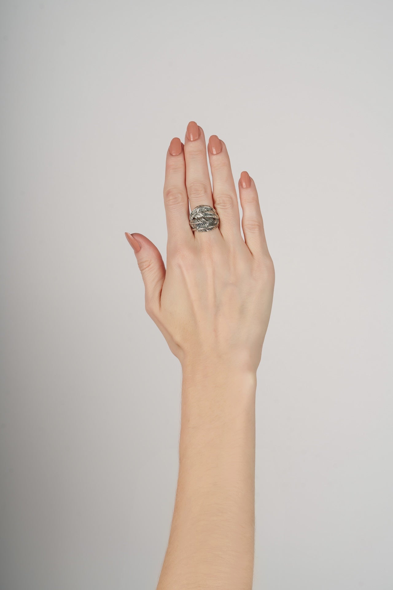 Sterling Silver Stirrup Chain Ring, Sizes 5 to 11