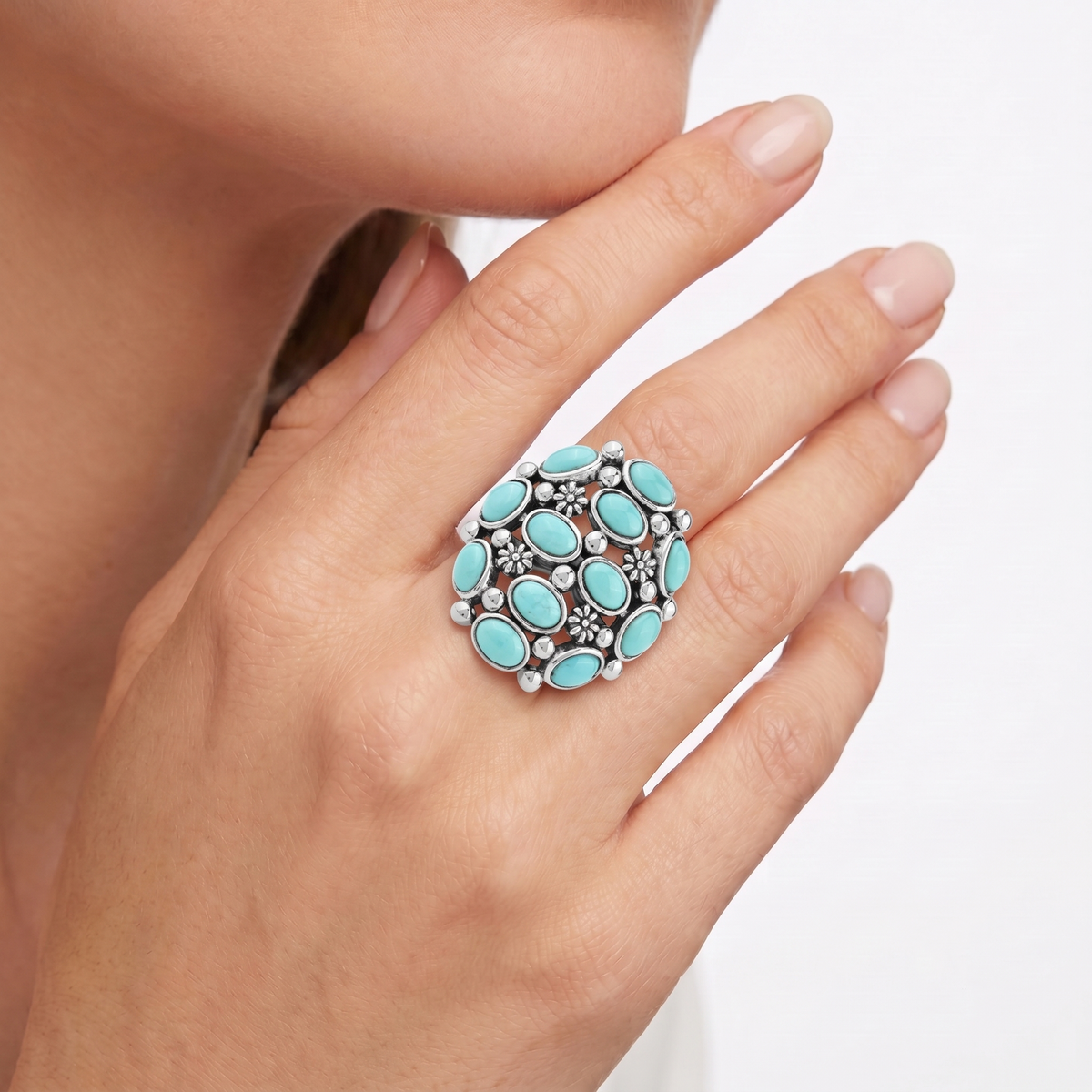 Sterling Silver Kingman Turquoise Oval 12-Stone Cluster Ring