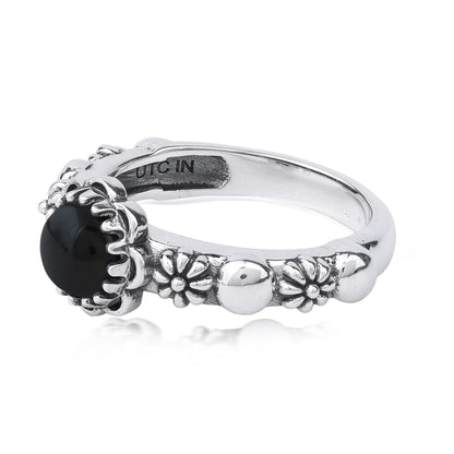  Sterling Silver Black Onyx Single Row Concha Flower Ring
